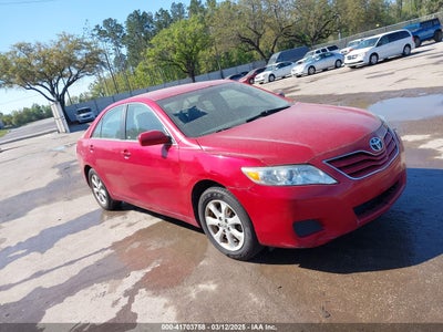TOYOTA CAMRY 2011