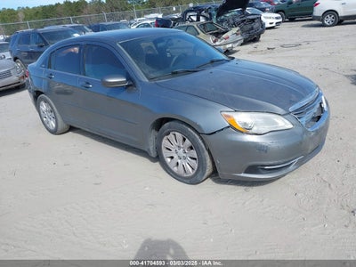 CHRYSLER 200 2012