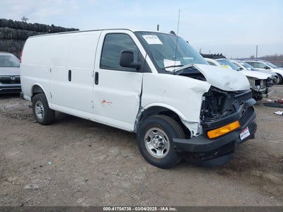 CHEVROLET EXPRESS CARGO 2025