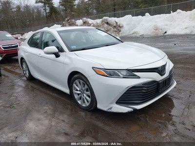 TOYOTA CAMRY 2020
