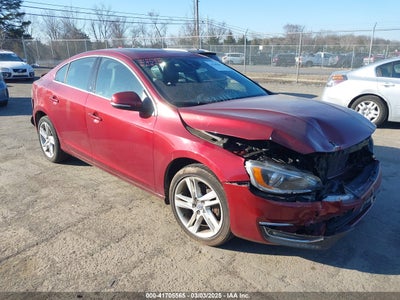 VOLVO S60 2015