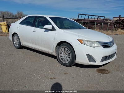 TOYOTA CAMRY 2014