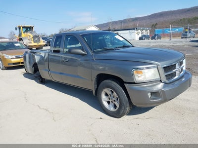 RAM DAKOTA 2011