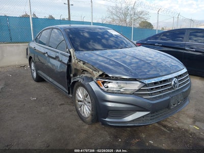 VOLKSWAGEN JETTA 2019