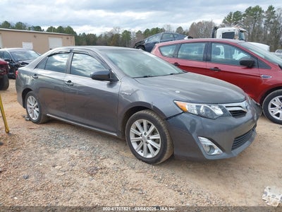 TOYOTA CAMRY HYBRID 2013