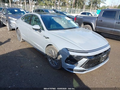 HYUNDAI SONATA HYBRID 2025