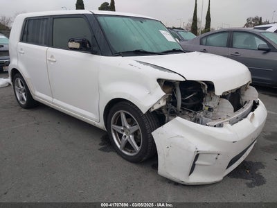 SCION XB 2012