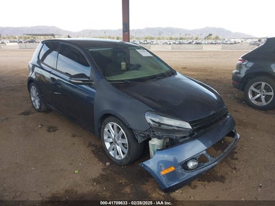 VOLKSWAGEN GOLF 2011