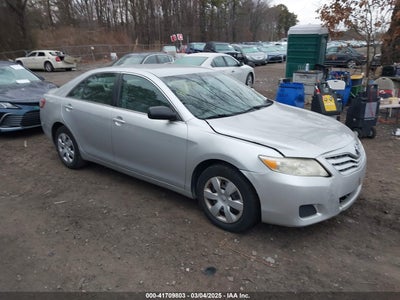 TOYOTA CAMRY 2011