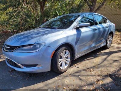 CHRYSLER 200 2015