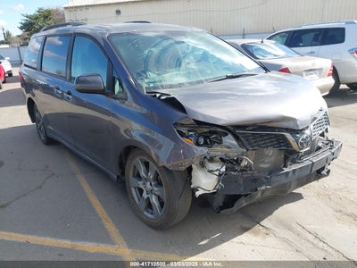 TOYOTA SIENNA 2020