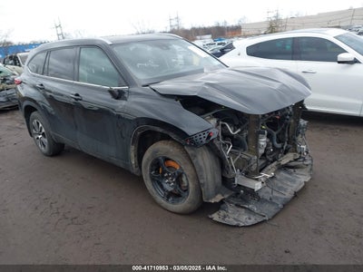 TOYOTA HIGHLANDER 2020