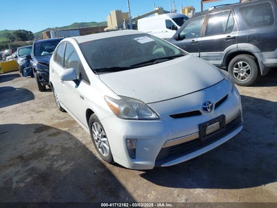 TOYOTA PRIUS PLUG-IN 2012