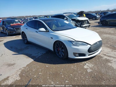 TESLA MODEL S 2015