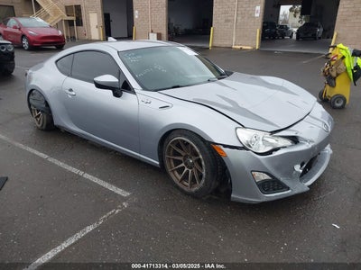 SCION FR-S 2016