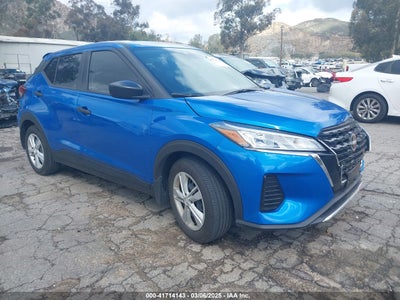 NISSAN KICKS 2023