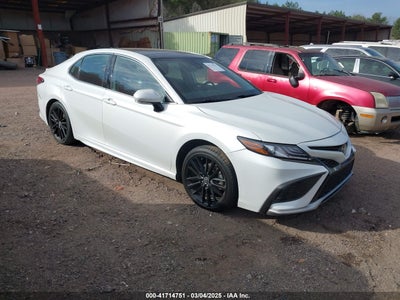 TOYOTA CAMRY 2022