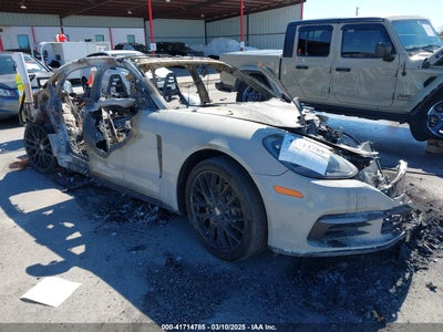 PORSCHE PANAMERA 2018