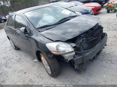 TOYOTA YARIS 2012