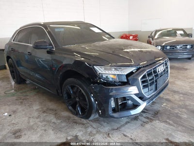 AUDI Q8 2019