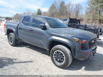 TOYOTA TACOMA 2024
