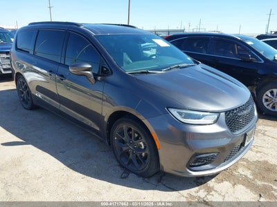 CHRYSLER PACIFICA 2022