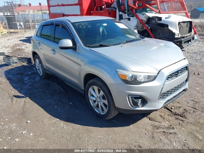 MITSUBISHI OUTLANDER SPORT 2015