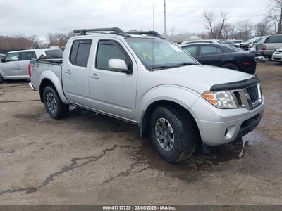 NISSAN FRONTIER 2015