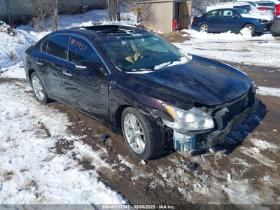 NISSAN MAXIMA 2011