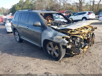 TOYOTA HIGHLANDER 2011