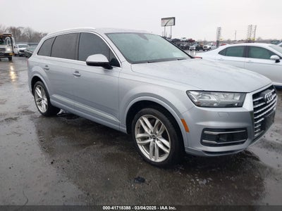 AUDI Q7 2017