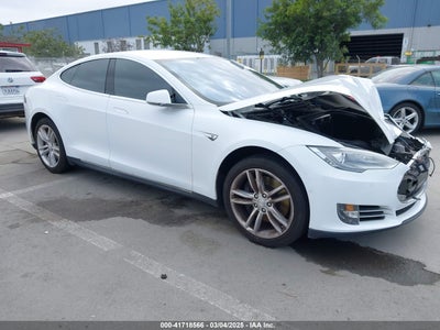 TESLA MODEL S 2015