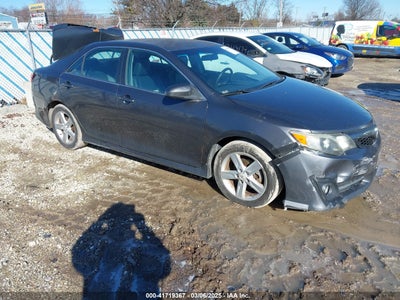 TOYOTA CAMRY 2012