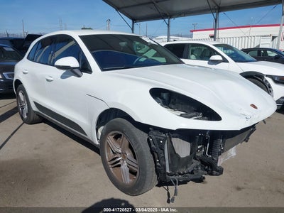 PORSCHE MACAN 2015