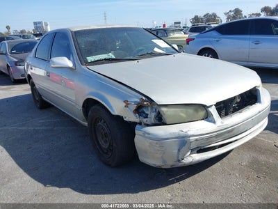 TOYOTA CAMRY 2001