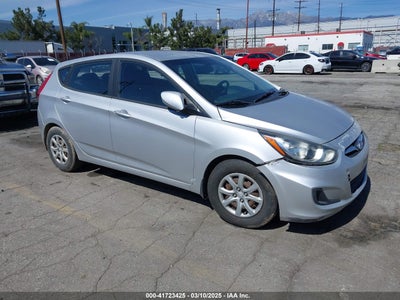 HYUNDAI ACCENT 2012