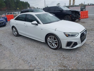 AUDI A4 2022