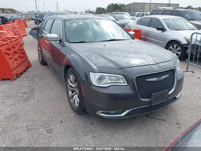 CHRYSLER 300 2019