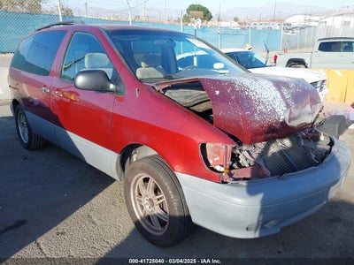 TOYOTA SIENNA 2002