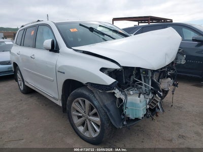 TOYOTA HIGHLANDER HYBRID 2013