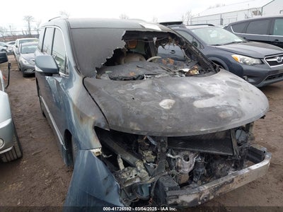 NISSAN QUEST 2013