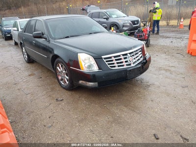 CADILLAC DTS 2011