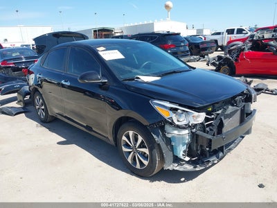 KIA RIO 2023
