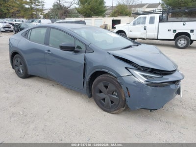 TOYOTA PRIUS PRIME 2024