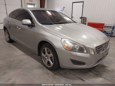 VOLVO S60 2013
