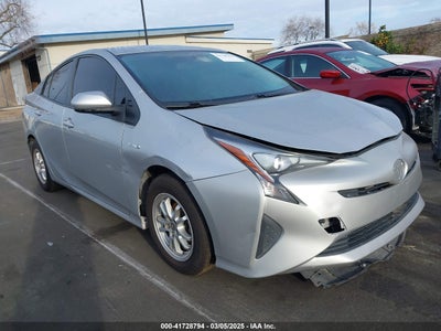TOYOTA PRIUS 2016