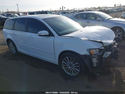 VOLVO V50 2010