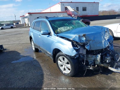 SUBARU OUTBACK 2011