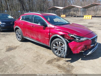 INFINITI QX30 2017