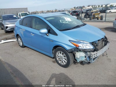 TOYOTA PRIUS PLUG-IN 2012